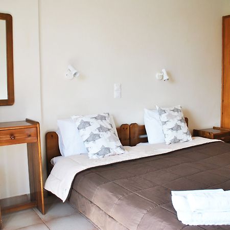 123 Soleil Studios Agia Marina  Экстерьер фото